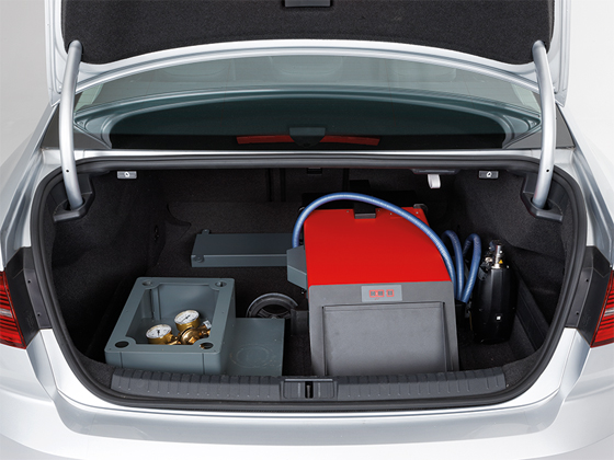 把光譜儀直接打包進后尾箱